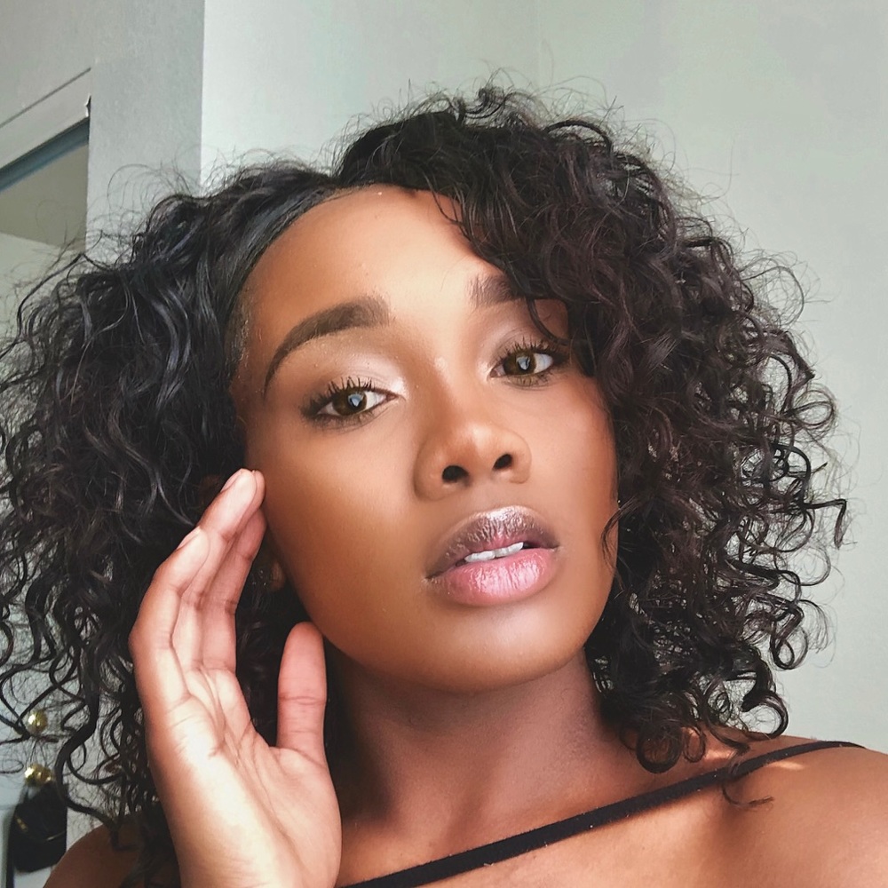 Meet your Posher, Britt